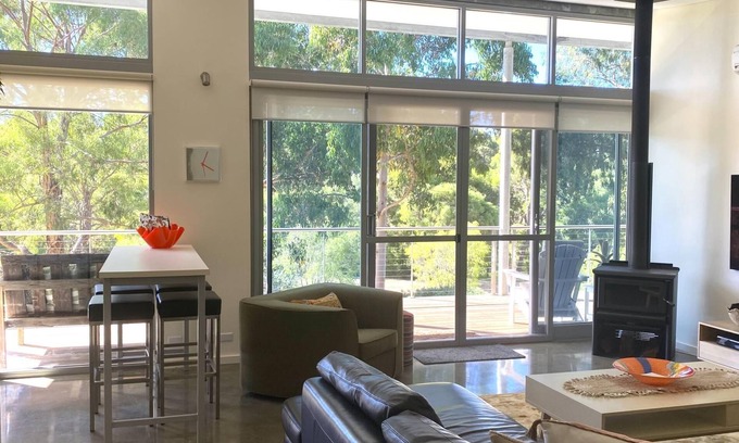 Yallingup House | Moriarty Retreat - luxe couple's getaway