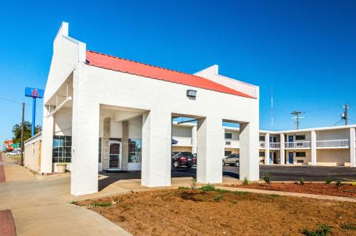 Childress Hotel | Motel 6-Childress, TX