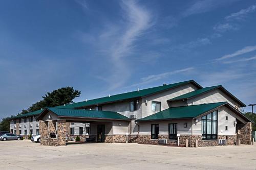 Kewanee Hotel | Motel 6-Kewanee, IL