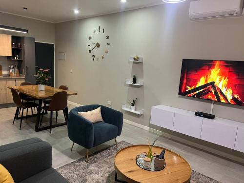 Gaborone Apartment | Motswedi Place Apartments B4-Managed by Pulafela Prop Pty Ltd