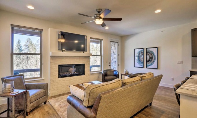 Rendezvous House | Mountain Escape with Hot Tub Less Than 5 Mi to Winter Park!