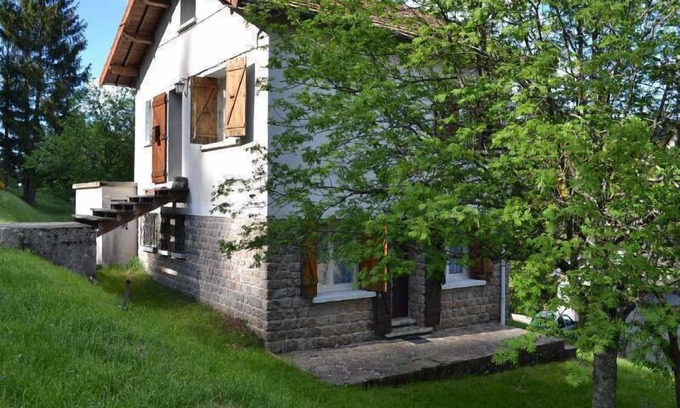 La Bastide-Puylaurent Ski Chalet | MOUNTAIN CHALET BETWEEN LOZERE AND ARDECHE FOR 8 PEOPLE