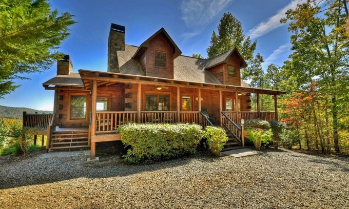 Mineral Bluff Cabin | Mountain getaway with relaxing views