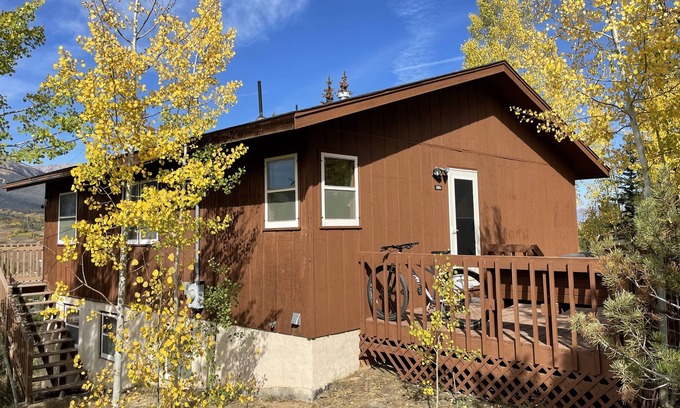 Ptarmigan Mountain Cabin | Mountain home with beautiful views
