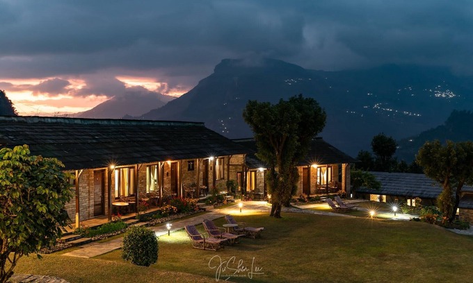 Lumle Cabin | Mountain Lodges of Nepal - Tomijong