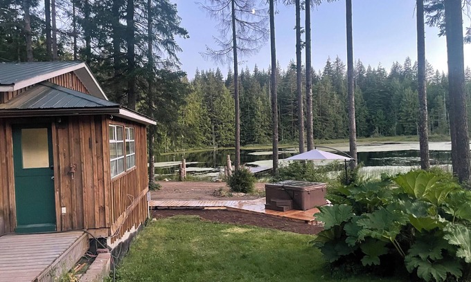 Blind Channel Cabin | Mountain retreat on a private lake with a hot tub and more!