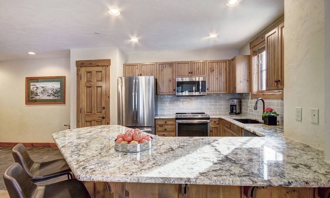Breckenridge Condo | Mountain Thunder Lodge 5201 - Gondola to Lifts by RedAwning