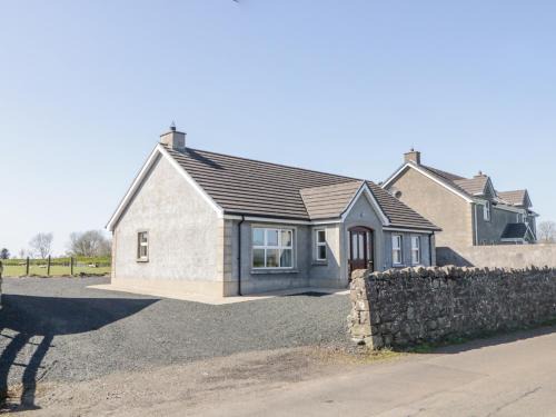 Ballymoney House | Mountain View