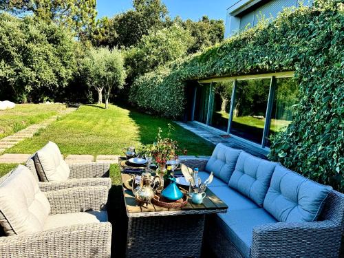 Santarem House | Mountain View Villa - Heated Big Pool-Quinta da BellaVista