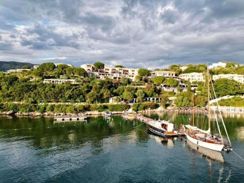 Sivota Hotel | Movenpick Resort Agios Nikolaos Sivota