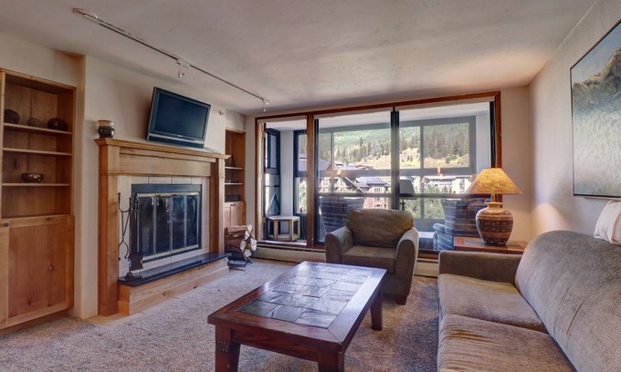Copper Mountain Village Condo | MP410 Mountain Plaza 1BR Heart of Copper Mountain Hot Tub