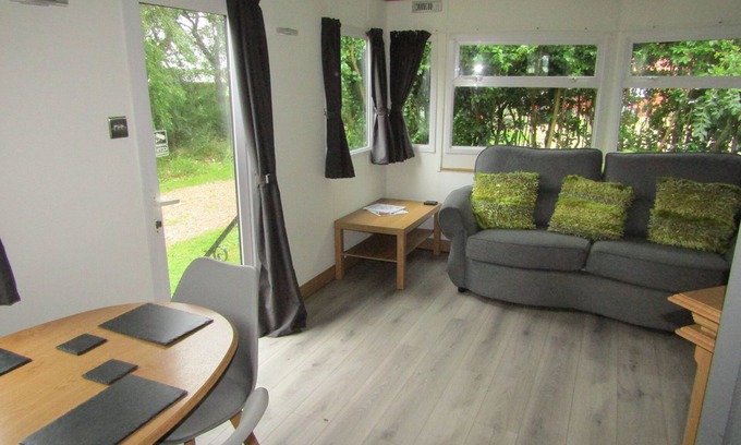 Mablethorpe and Sutton House | Multiple dogs welcome FREE - Static Caravan in private grounds next to the beach