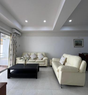 Si Rusa Apartment | My Bayview Staycation