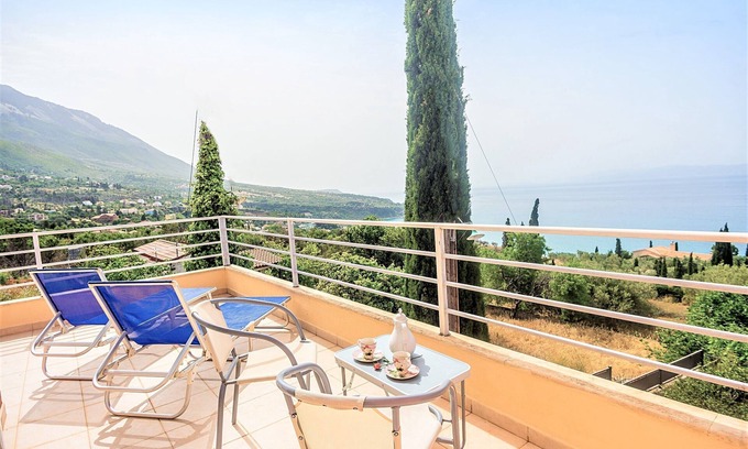 Vlachata House | "My Serenity" family house