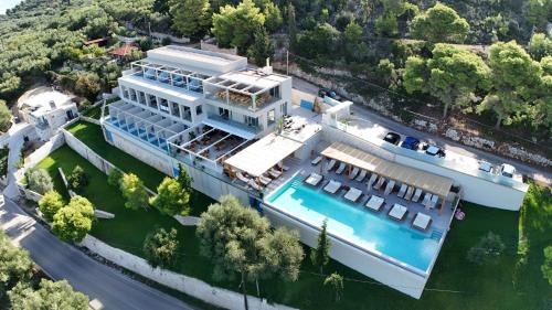 Kerion Hotel | Myzith Luxury Suites