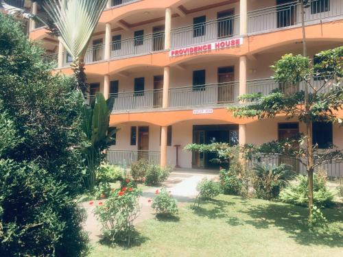 Entebbe Hotel | Nabinoonya Resort Beach