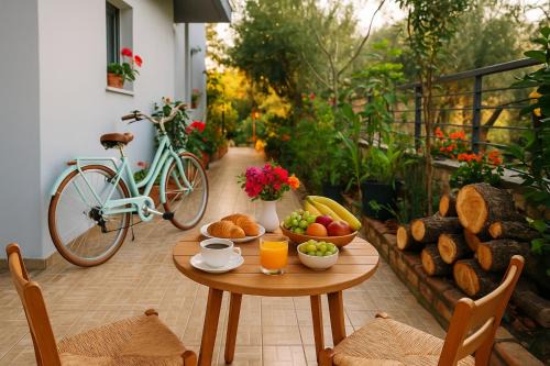 Agrinio Apartment | Nafpaktos Cozy Nest, Homely Vibes near the Beach