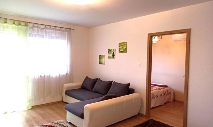 Debrecen Apartment | Nagyerdő - Simonyi út