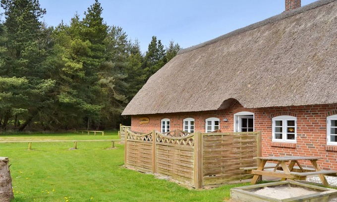 Sønderstrand House | "Naili" - 3.1km from the sea by Interhome