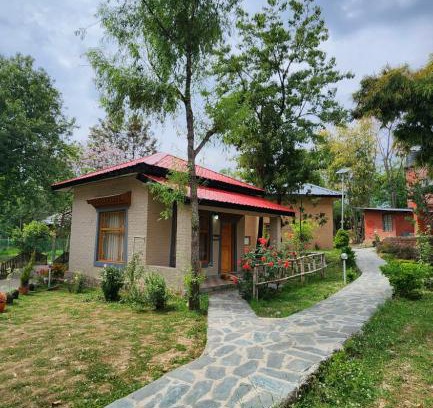 Gunehr Hotel | Namlang Resort