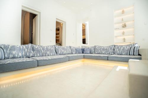 Astypalaia House | Narkissos, 19th Century Cycladic Stone House