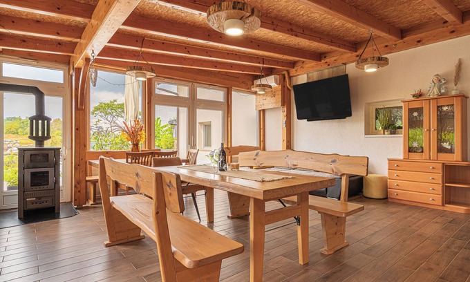 Marindol Apartment | Natura Kolpa Family Apartment, Adlešiči, Slovenia