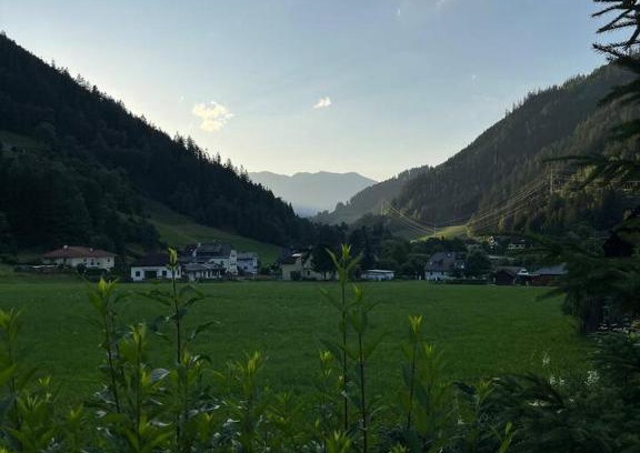 Tragoß-Sankt Katharein Apartment | Naturparadies Nähe Grüner See