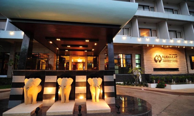 Kamphaeng Phet Hotel | Navarat Heritage Hotel