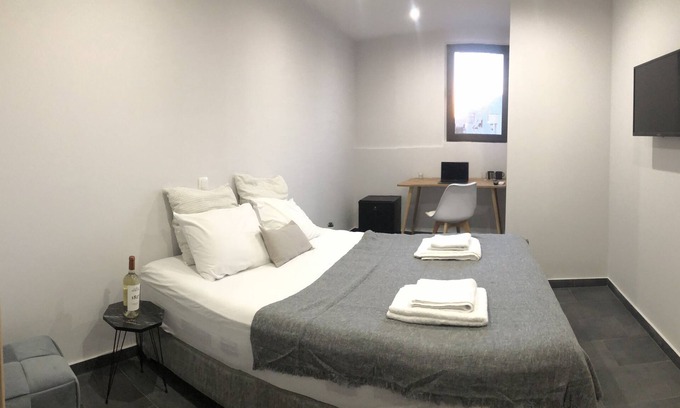 Athens City Centre Hotel | Navitas House