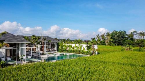 Singapadu Tengah Villa | Nayanika 5 BR Private Pool Villa with Ricefield view CYN