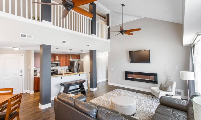 Grand Haven Condo | NEAR DOWNTOWN LARGE CONDO Sleeps 8 ~ 4BR With Private Balconies ~ 3 Full Baths