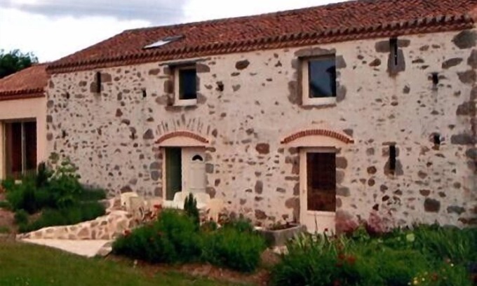 Bressuire House | NEAR PUY DU FOU WITH POOL IN PEACE