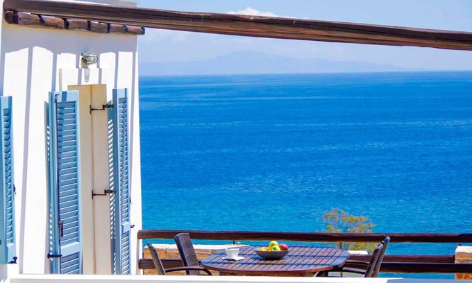 Megas Gialos Apartment | Nefeli Suite