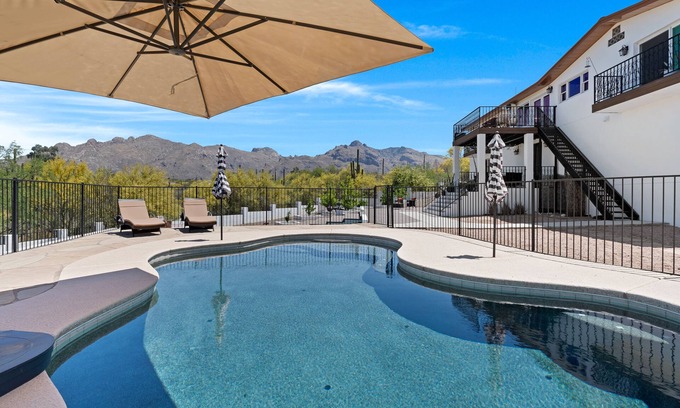 Tucson House | Nestled in the beautiful desert of Tucson, this home will take your breath away.