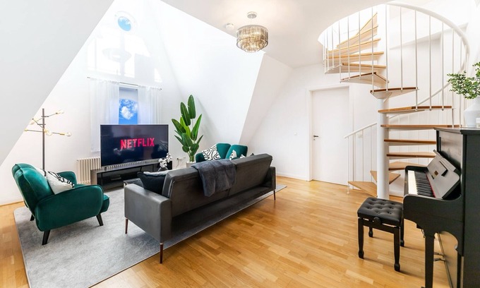 Mitte Apartment | nestup: 130 m² Duplex Penthouse - Rooftop Terrace with Skyline View