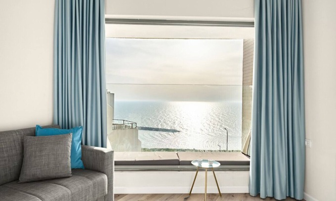 Netanya Apartment | Netanya Beach & Pool Elegant Stay by Sea N' Rent