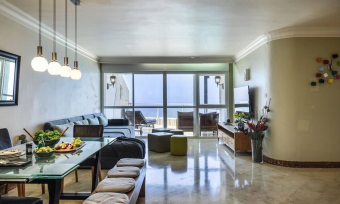 Netanya Apartment | Netanya Panoramic Sea-View 4BR Apt