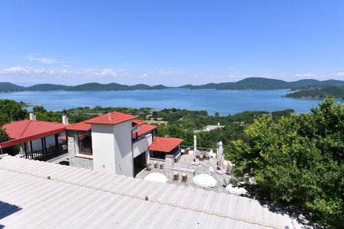 Lake Plastiras Hotel | Nevros Hotel Resort and Spa Limni Plastira