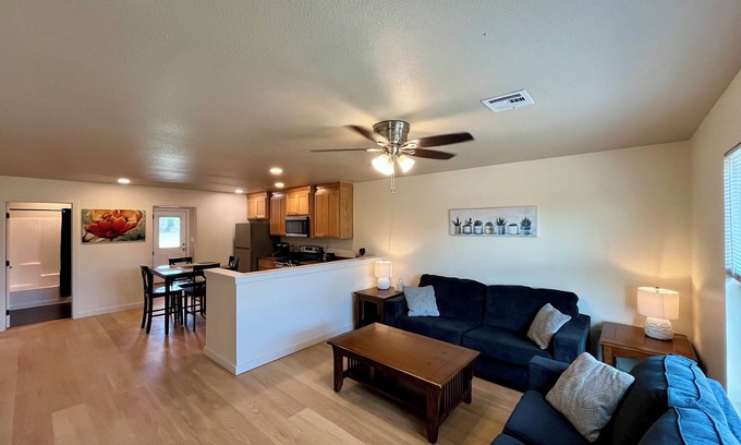 Thackerville Apartment | NEW! 2 King Beds, Clean, Close to Casinos. Safe and Quiet!