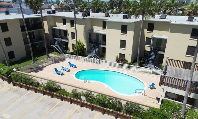 South Padre Island Condo | NEW! * 2 Levels * Pool * Near Beach * 2 Patios