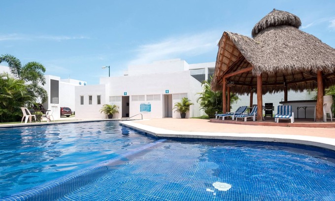 Las Jarretaderas Villa | New Ampartment For Rent