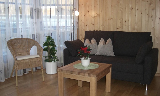 Obermaiselstein Apartment | NEW: Apartment with large south-facing terrace in the outskirts! WLAN free!
