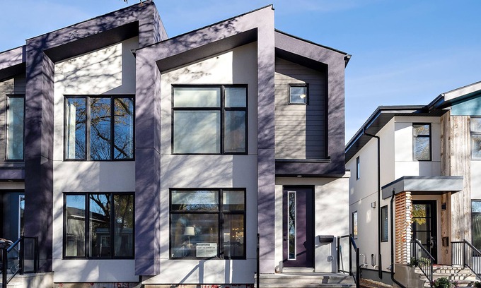 Northwest Edmonton Apartment | NEW BUILD Centrally Located Modern Suite - Wifi & Optik TV