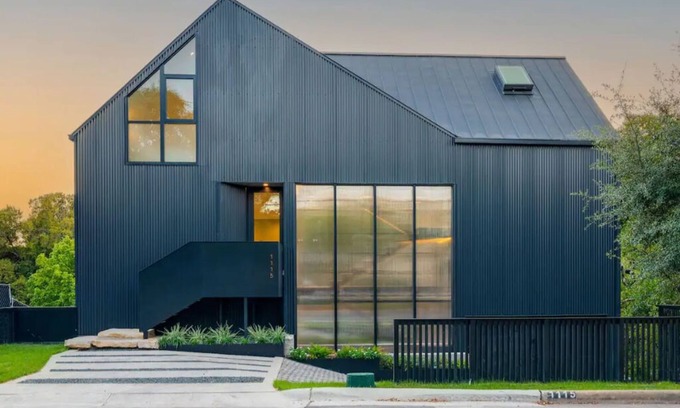 Old West Austin House | New Central Austin Modern - 2 miles to downtown
