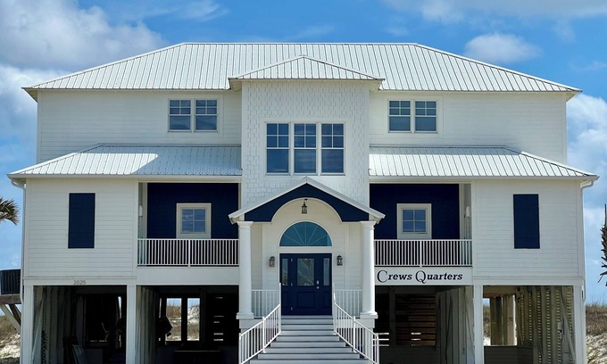 Gulf Shores House | NEW Crews Quarters by GSVR | Beachfront Home w/Expanded Pool & Porch + FREE Activities/Golf