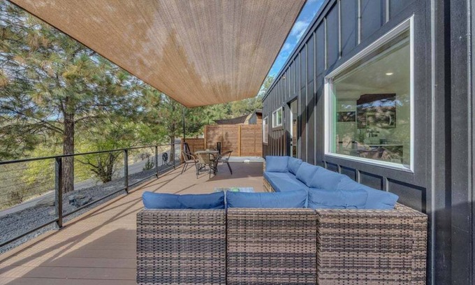 Madras House | NEW! Eagles Landing Tiny Home - B03 - Hot Tub