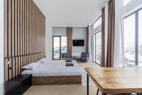 Kazbegi Apartment | New Gudauri View Summer
