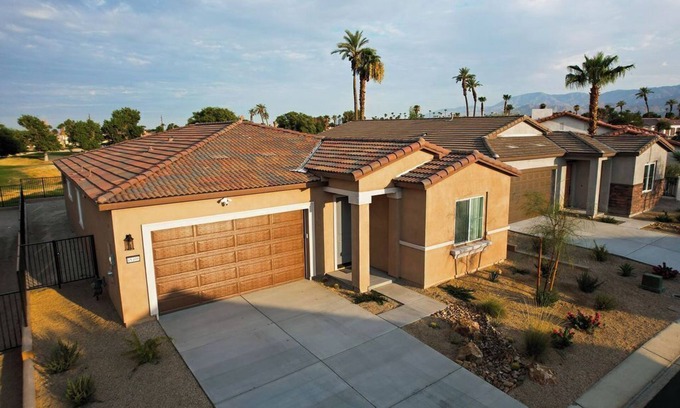 Indio House | NEW HOME, POOL & SPA-Walk to COACHELLA MUSIC FESTIVAL-CITY LICENSE 051728