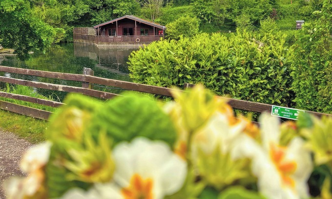 Caerwys Cottage | New in 2017. Two storey cottage with lake views.