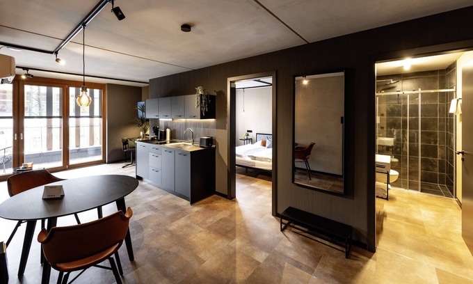 Neckarsulm Apartment | NEW Industrial-style Apartment Groß (kurz/langzeit
